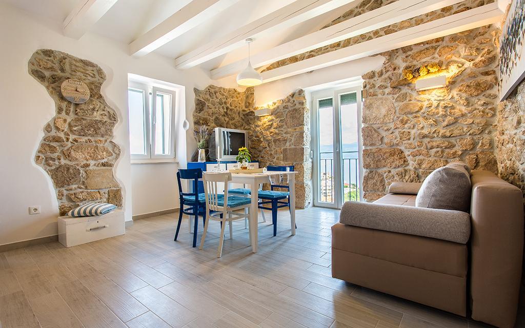 Apartman Bonaca Vrbnik  Bagian luar foto